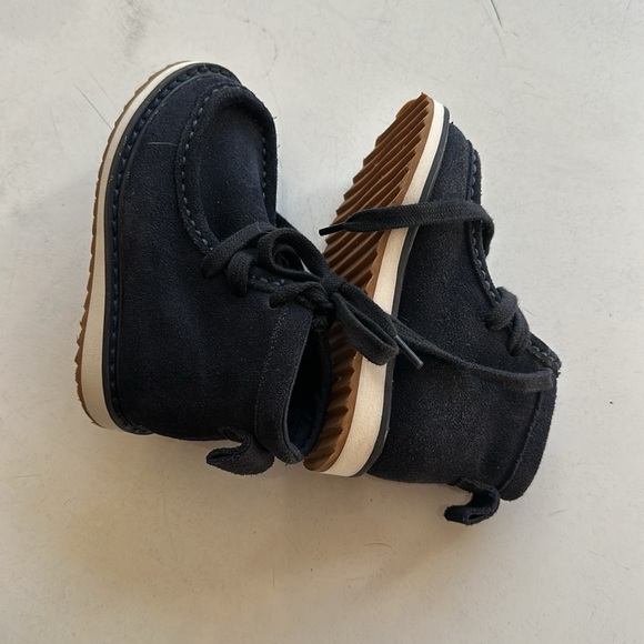 Navy Chukka boot - Picture 7 of 7